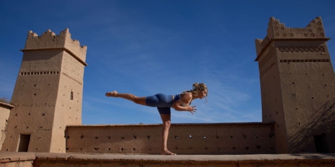 Les bienfaits du guerrier yoga : renforcez votre corps et votre esprit